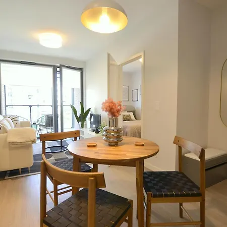 Estate Old Town Apartment, Private Parking, Balcony Apartment *