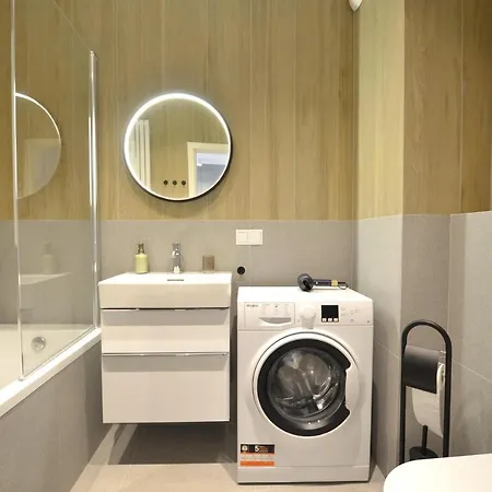 Estate Old Town Apartment, Private Parking, Balcony Apartment